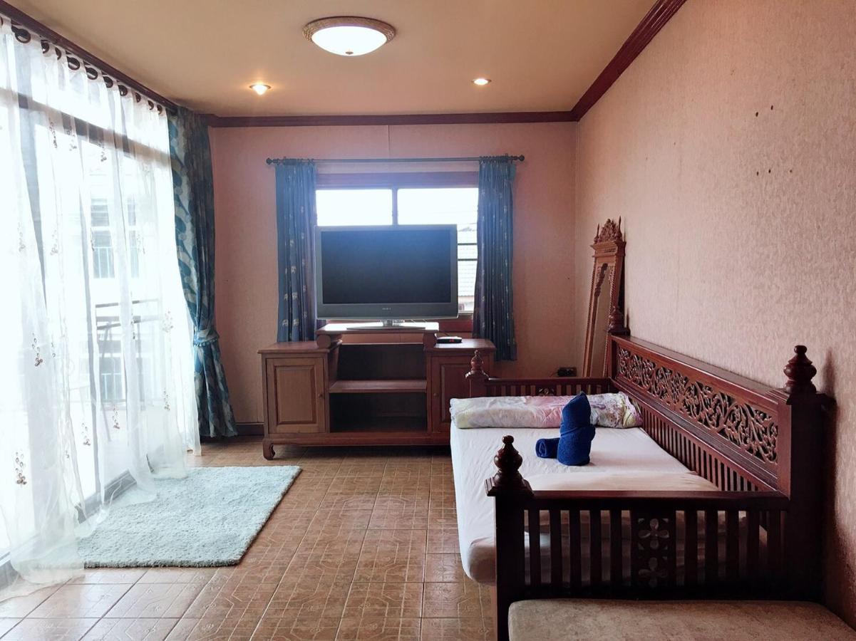 Hotel S.K. House 1 Chiang Mai Zewnętrze zdjęcie