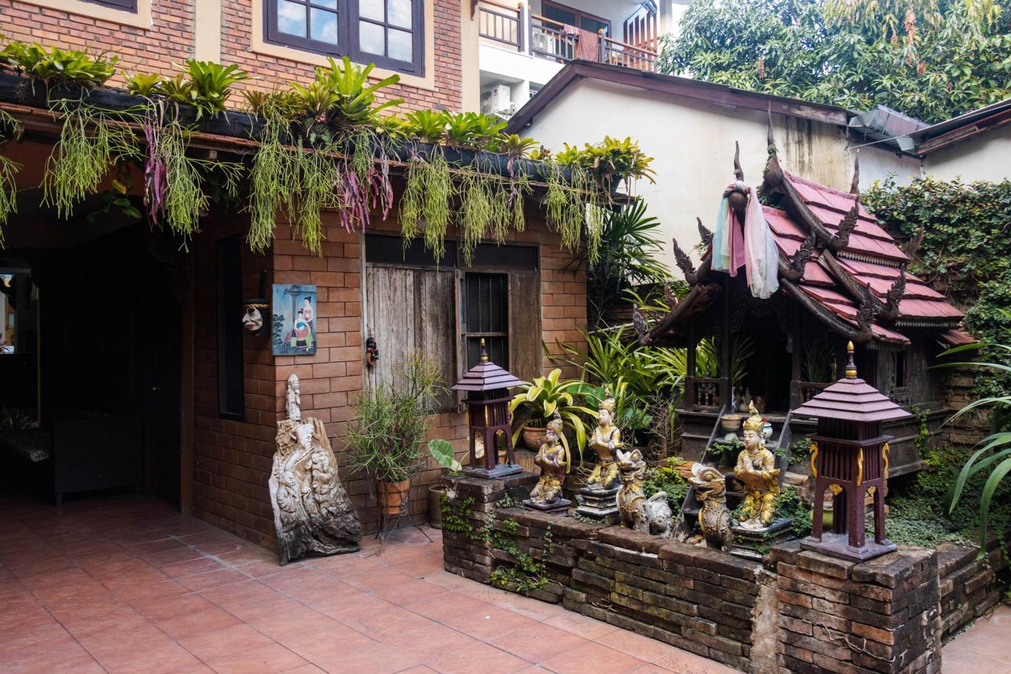 Hotel S.K. House 1 Chiang Mai Zewnętrze zdjęcie