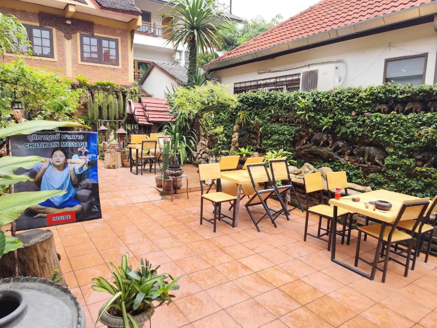 Hotel S.K. House 1 Chiang Mai Zewnętrze zdjęcie